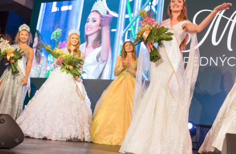 [Kvety.sk na Miss stredných škôl Slovenskej republiky 2018]